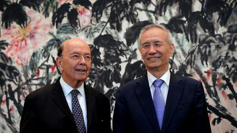 USAs handelsminister Wilbur Ross (til venstre) møtte Kinas visestatsminister Liu He i Beijing nylig.