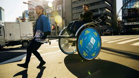 Betalingsappen Alipay brukes over store deler av Asia, som til å betale rickshaw-turer i Tokyo. Nå kan det kinesiske morselskapet Ant group sette børsnoteringsrekord.