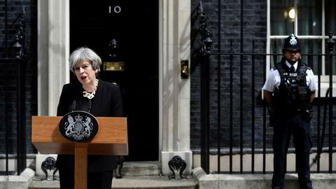 Storbritannias statsminister Theresa May møtte pressen utenfor statsministerboligen Downing Street 10 etter lørdagens terrorangrep i London. Nok er nok, sa hun.