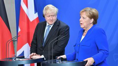 Tysklands regjeringssjef Angela Merkel og britenes statsminister Boris Johnson på felles pressekonferanse etter onsdagens møte i Berlin
