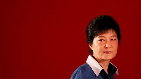 Sør-Koreas president Park Geun-hyes er blitt viklet inn i en stor korrupsjonssak.
