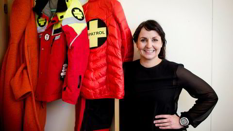 Generalsekretær i Alpinanleggenes Landsforening, Camilla Sylling Clausen, synes det er moro at alpinbransjen til tross for snømangel leverer en rekordsesong.