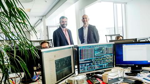 De to gründerne Kristian Nesbak (til venstre) og Morten Lindeman i børsterminalselskapet Infront vil sikre seg kapital for et oppkjøpsraid i Europa.