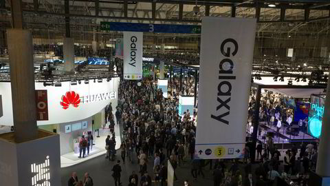 Mobile World Congress i Barcelona er mobilbransjens største møteplass. Rundt 100.000 mennesker samles her hvert år. Produktnyhetene kommer som perler på en snor.