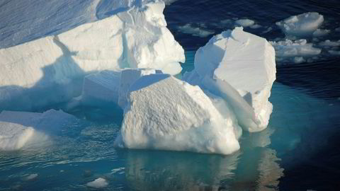 Utstrekningen av havisen i Arktis har aldri vært mindre i november måned.