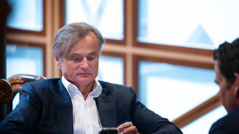Øystein Stray Spetalen og investeringsselskapet SDSD kom seg ut av Dolphin Drilling ved å gi en rabatt på 63 prosent. Rabatten på salg av et aksjonærlån var enda høyere, hele 70 prosent!