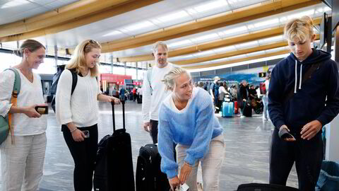 Familien Large, bestående av mor Lene (fra venstre), Madeleine (21 år), far Tim, Henriette (19) og Joachim (13), har lagt årets sommerferie til Hellas. Familien har, som mange andre nordmenn, valgt å droppe USA som reisemål de neste årene.