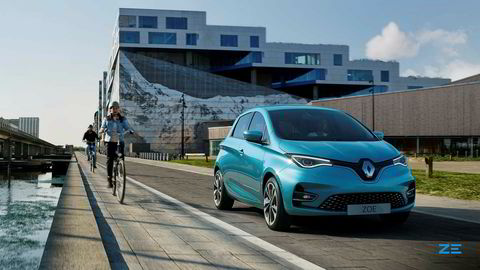 Renault taper mye penger. Bildet viser en Renault Zoe.