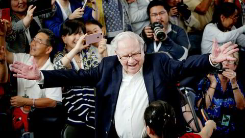 Warren Buffett er verdens nest rikeste person med en formue på 76,2 milliarder dollar. Milliardærinvestoren er en velkjent filantrop og har så langt gitt 28,5 milliarder dollar til veldedighet.
