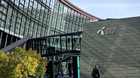 Innleggsforfatteren spør om Konkurransetilsynet ønsker en situasjon der Telenor bestemmer utviklingstempoet. Bildet viser Telenors hovedkvarter på Fornebu.