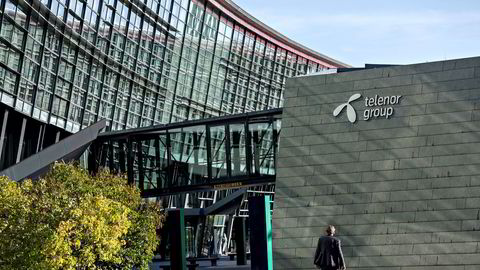 Innleggsforfatteren spør om Konkurransetilsynet ønsker en situasjon der Telenor bestemmer utviklingstempoet. Bildet viser Telenors hovedkvarter på Fornebu.