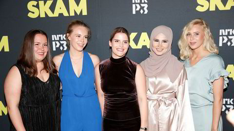 Chris (Ina Svenningdal), Eva (Lisa Teige), Vilde (Ulrikke Falch), Sana (Iman Meskini) og Noora (Josefine Frida Pettersen) spilte noen av hovedrollene i Skam. Foto: Terje Bendiksby / NTB scanpix