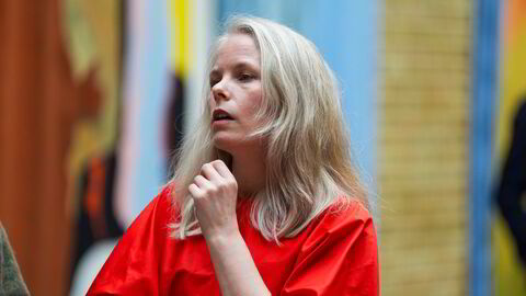 SVs Kirsti Bergstø, her avbildet etter Stortingets spørretime, er kraftig opprørt over regjeringens lederlønnspolitikk i statseide selskaper.