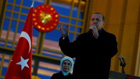 – Dette landet har avholdt det mest demokratiske valget som aldri tidligere har vært sett i noe annet vestlig land, sa Tyrkias president Tayyip Erdogan i en tale utenfor presidentpalasset i Ankara andre påskedag.