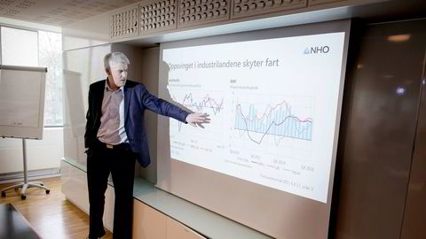 Sjeføkonom Øystein Dørum i NHO presenterte tirsdag NHOs siste oppdatering for norsk økonomi.