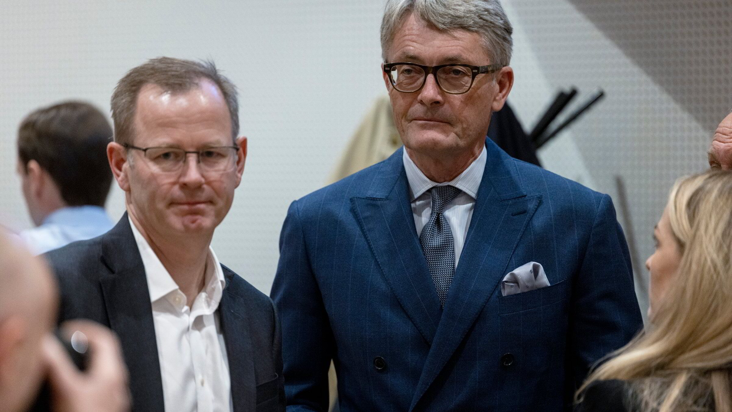 Fortalte om «paranoid» Røkke: – Hva faen er det de holder på med?