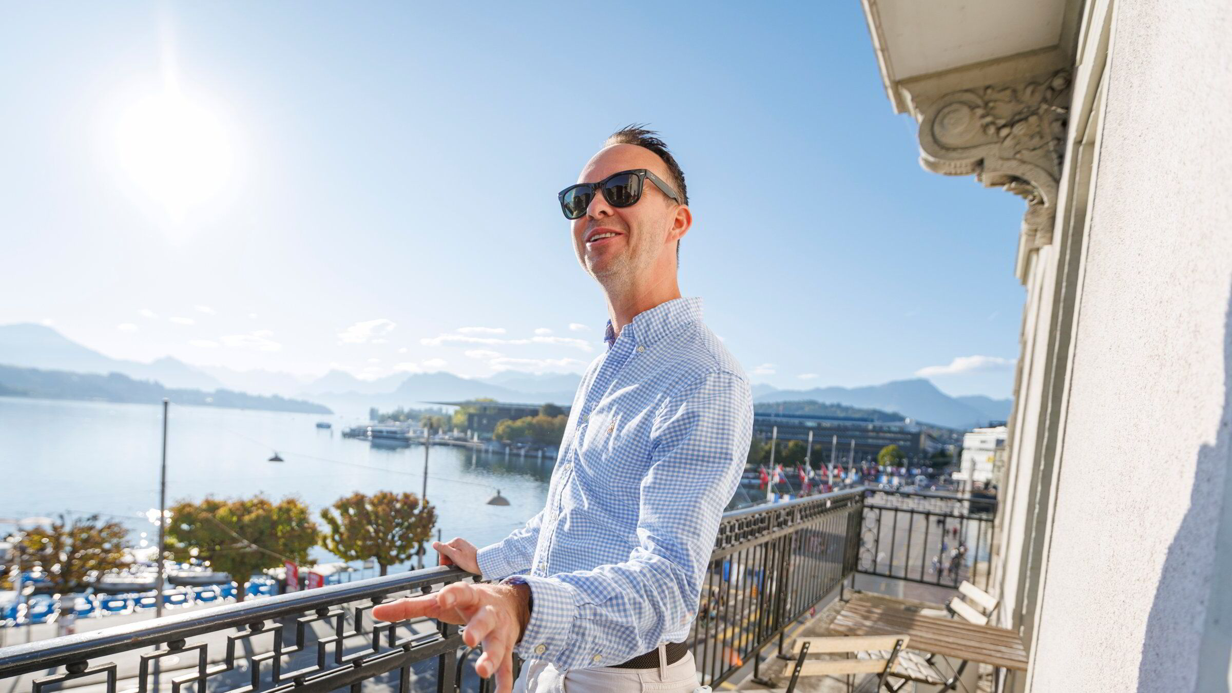 Et par år i Sveits endret hans investeringssyn: – Det har jeg lagt i en skuff inntil videre
