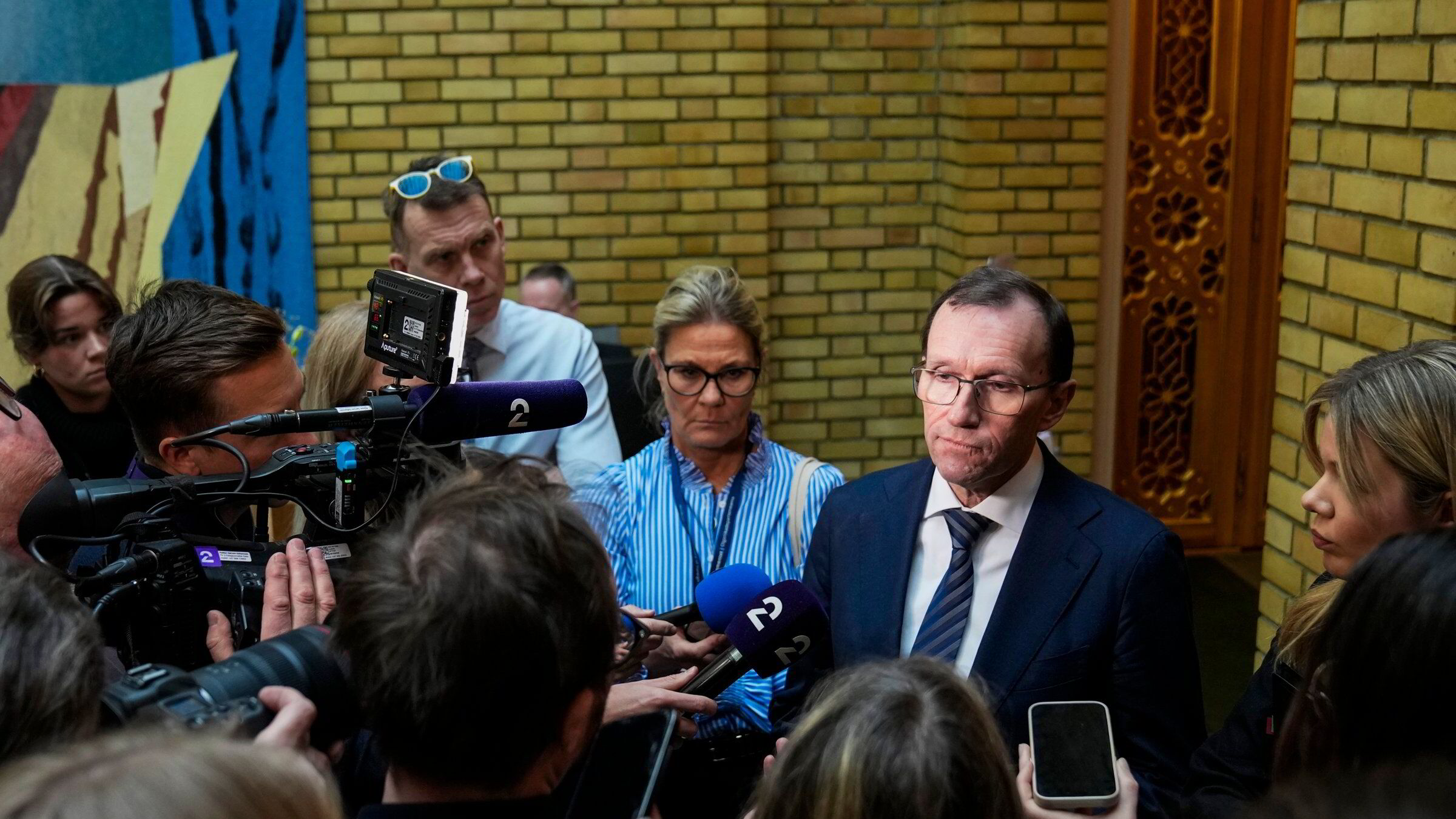 Barth Eide om pengestøtten til Rød-Larsens tankesmie: – Tror det er mye mer å finne