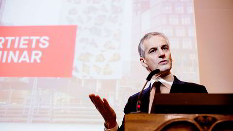 Partileder Jonas Gahr Støre har meldt seg ut av arbeidet med kommunereformen.