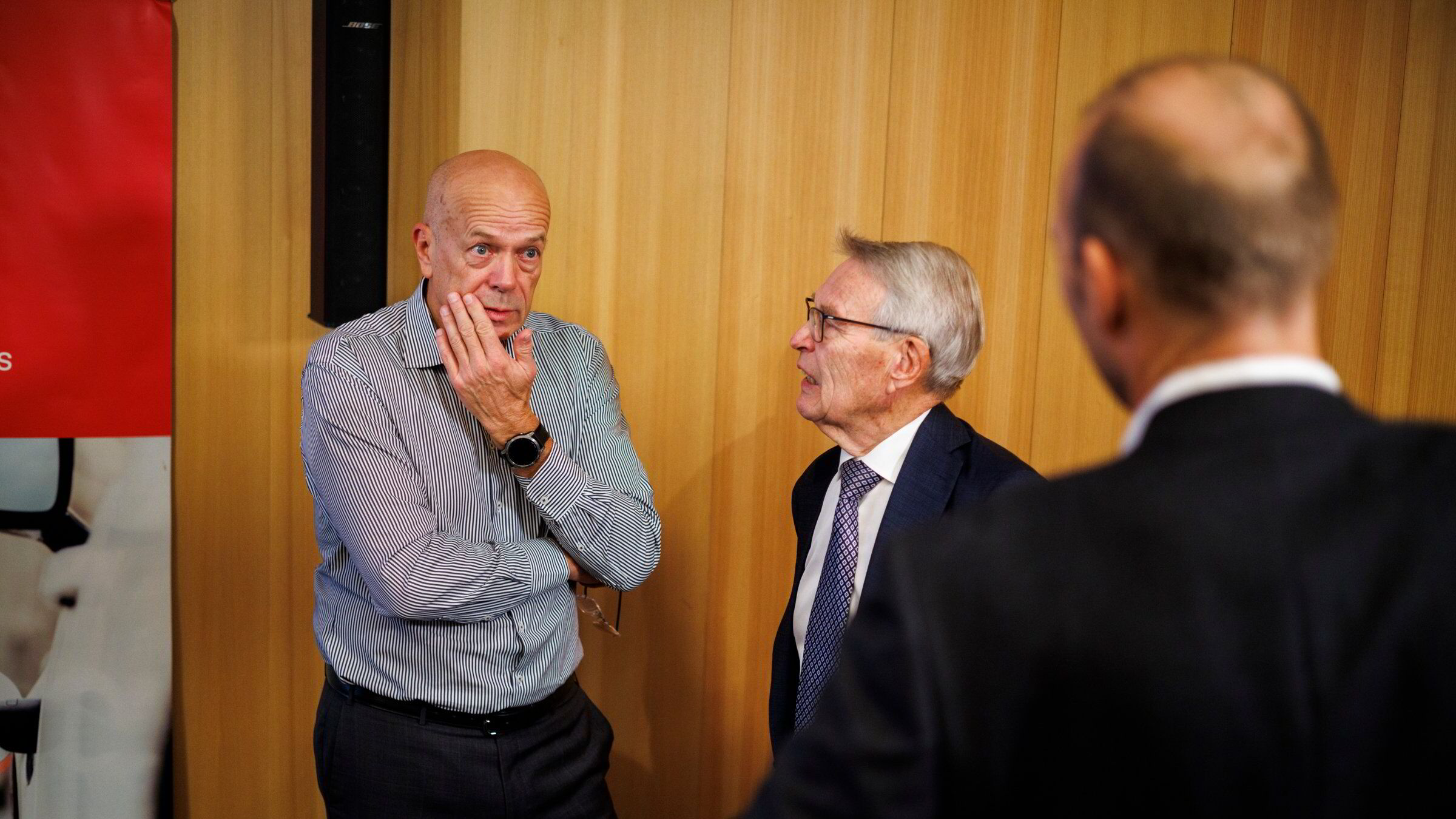 Elkem selger mesteparten av silikonvirksomheten til hovedeieren sin