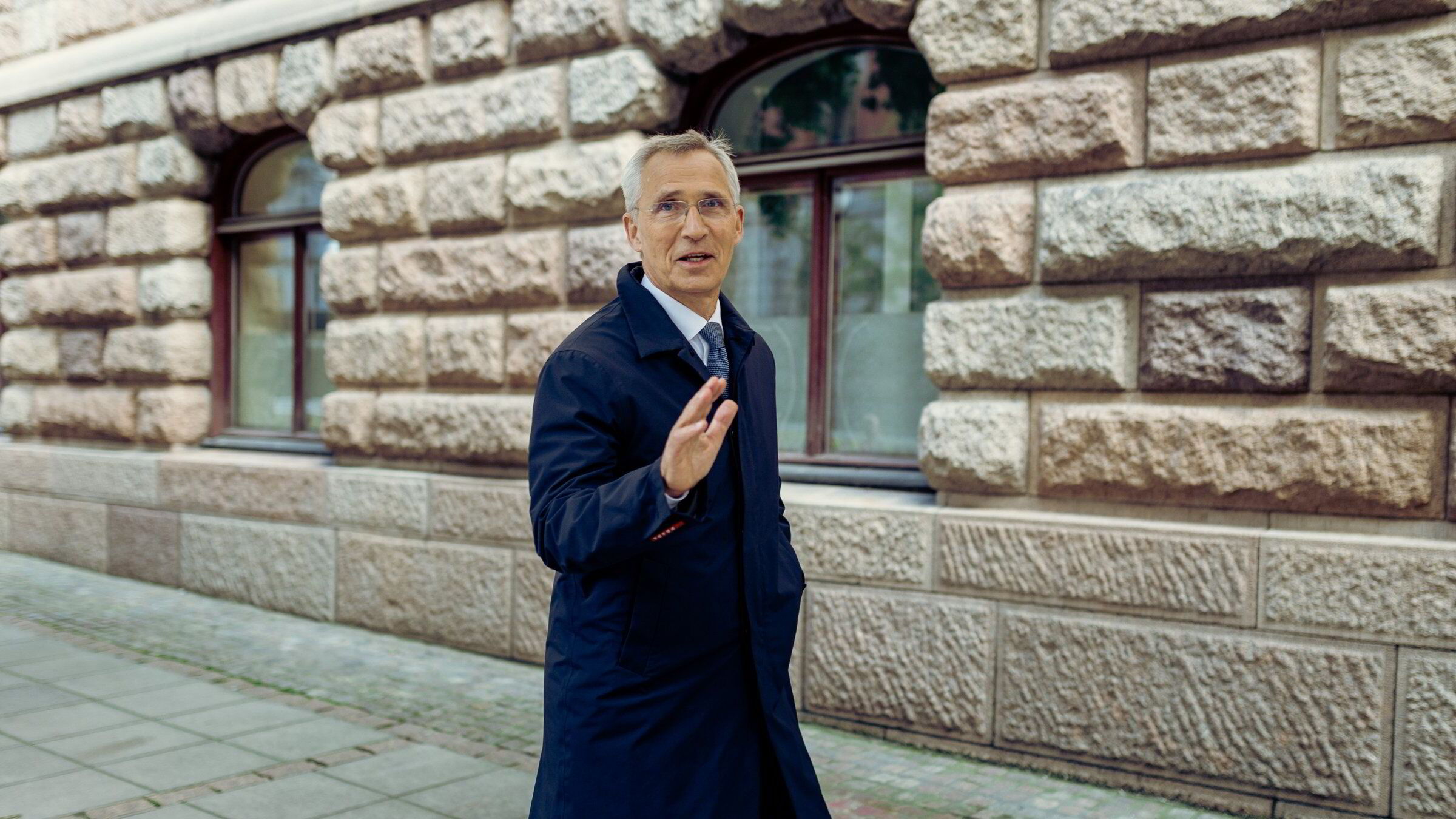Staten lever ikke av gass og olje, men av penger