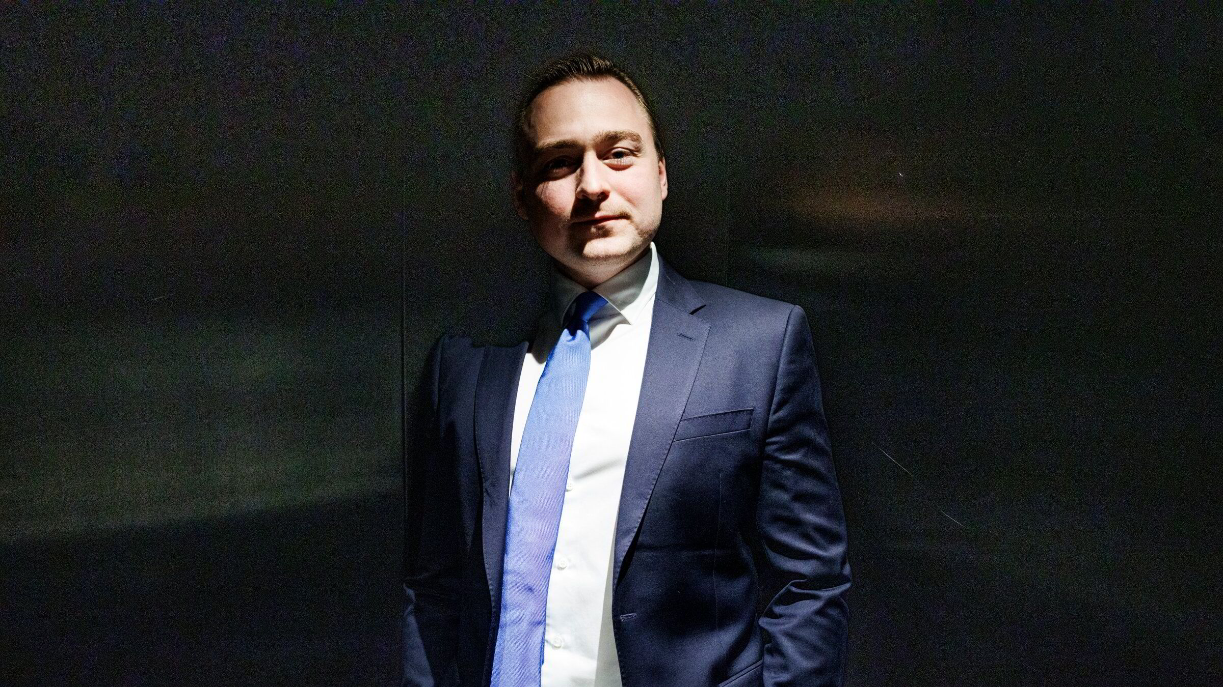 Varsler fullstendig kaos når Hormuzstredet åpner