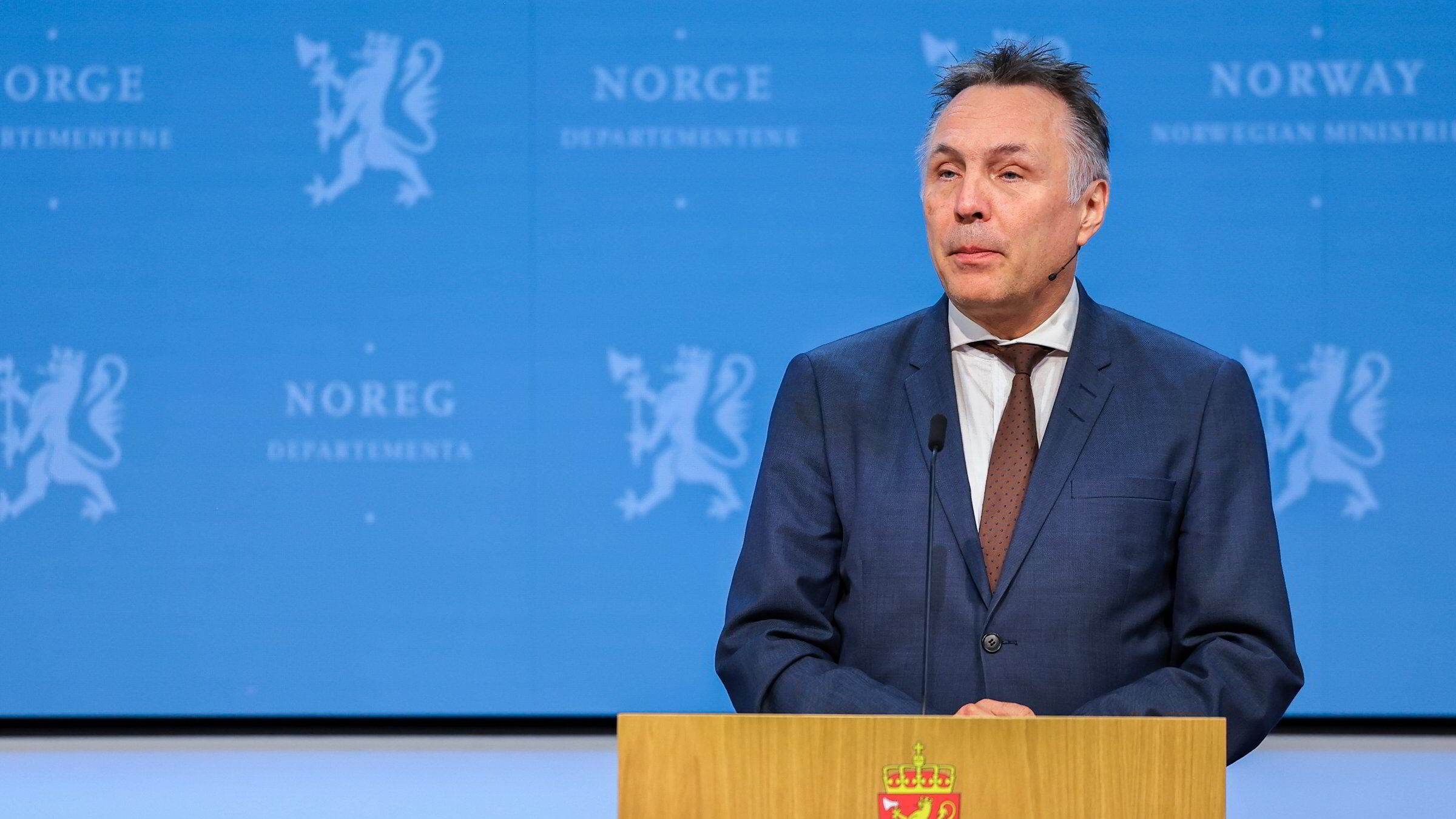 DN mener: Vanvittige munnbind