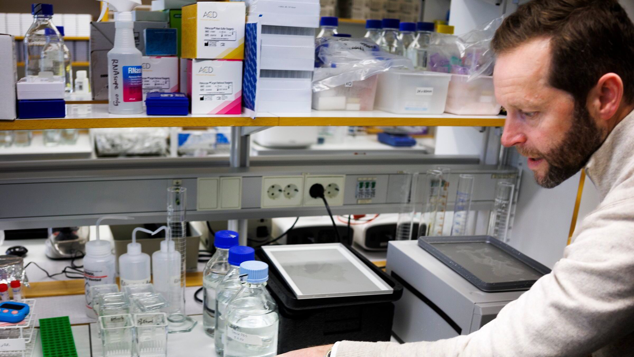 I en lab med hemmelig plassering driver årets store børsrakett forskning som prises til over 1,8 mrd.