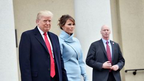 Før innsettelsesseremonien fredag besøkte Donald Trump og hans kone Melania St. Johns kirke.