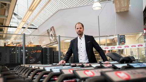Rune L. Torgersen og Prego Media får et kraftig løft når selskapet fra nyttår skal utstyre 66.000 handlevogner på Kiwi, Meny og Spar med reklame.
