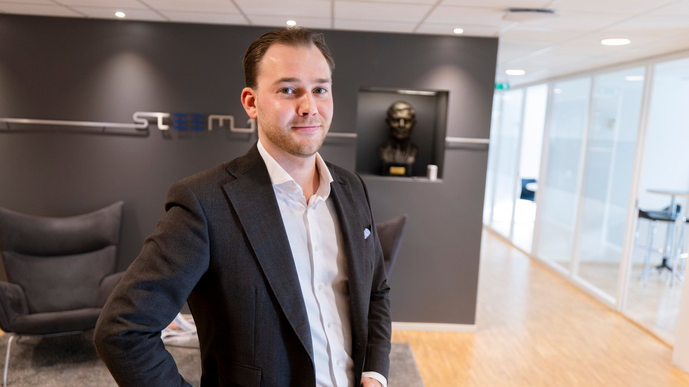Henrik (26) har Norges best betalte yrke