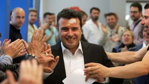 Makedonias nye statsminister Zoran Zaev er villig til å ofre navnet for å bedre forholdet til Hellas og komme inn i Nato.