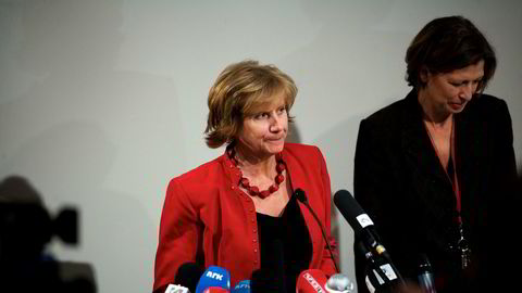 Tidligere LO-leder Gerd-Liv Valla (rød jakke) vil ta Arbeiderpartiet mot venstre. Bildet er fra da hun gikk av som LO-leder i 2007.