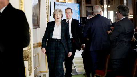 Storbritannias statsminister Theresa May går for en «hard brexit» med fullt brudd med EU i 2019.