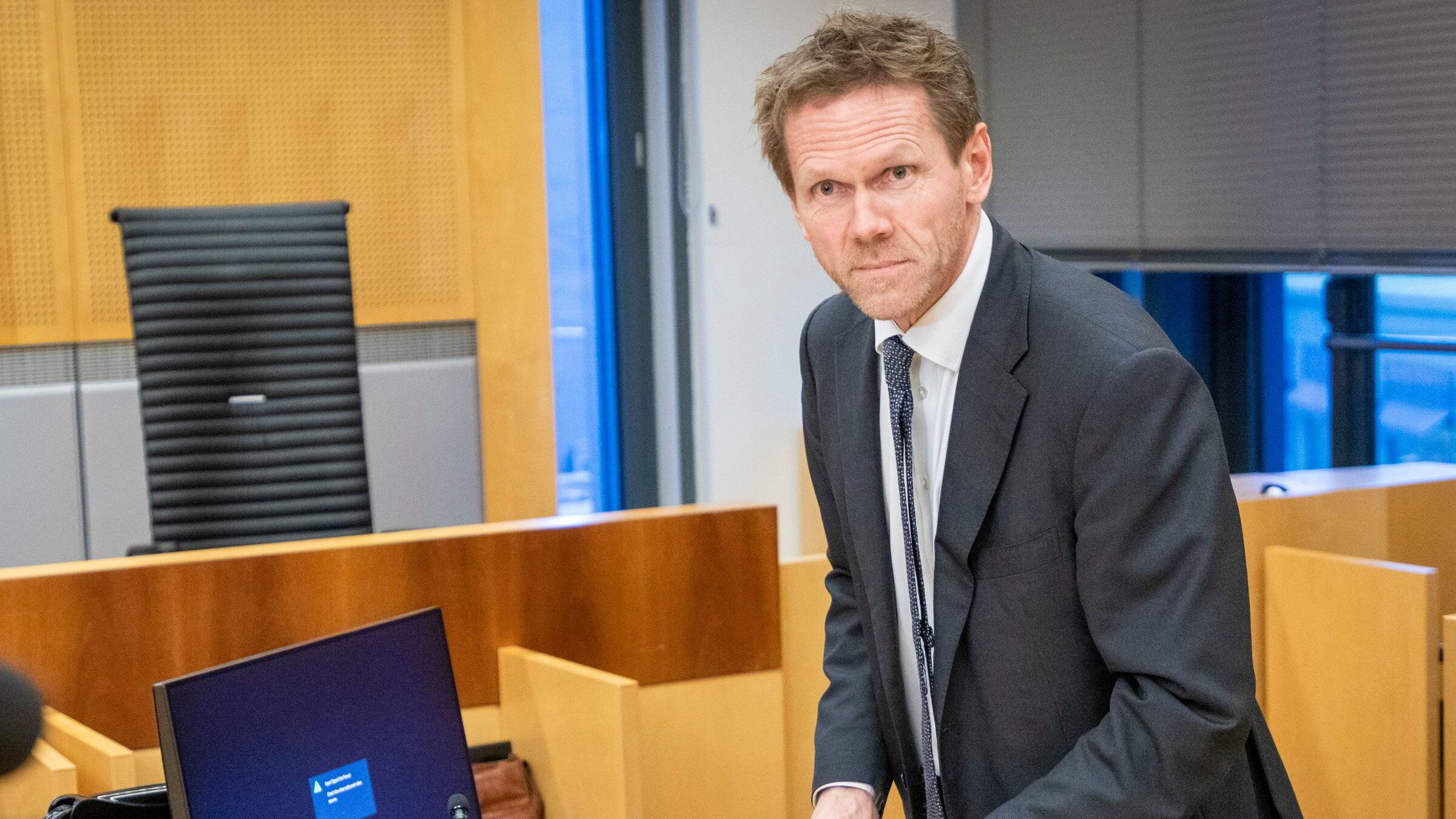 Ørevoks til besvær