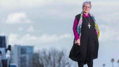 - Det nytter ikke å være solospiller som sjef, man må se sine medarbeidere, sier Ann-Helen Fjeldstad Jusnes, biskop i Sør-Hålogaland bispedømme.