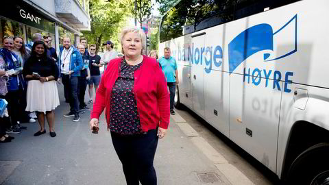 Statsminister Erna Solberg «tyvstartet» valgkampen denne uken. Avreise var selvfølgelig fra Høyres Hus i Oslo.