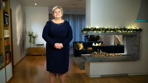 Statsminister Erna Solberg inviterte i desember flere av Høyres største pengegivere til privat julefest i statsministerboligen. På bildet holder Solberg sin nyttårstale i statsministerboligen.