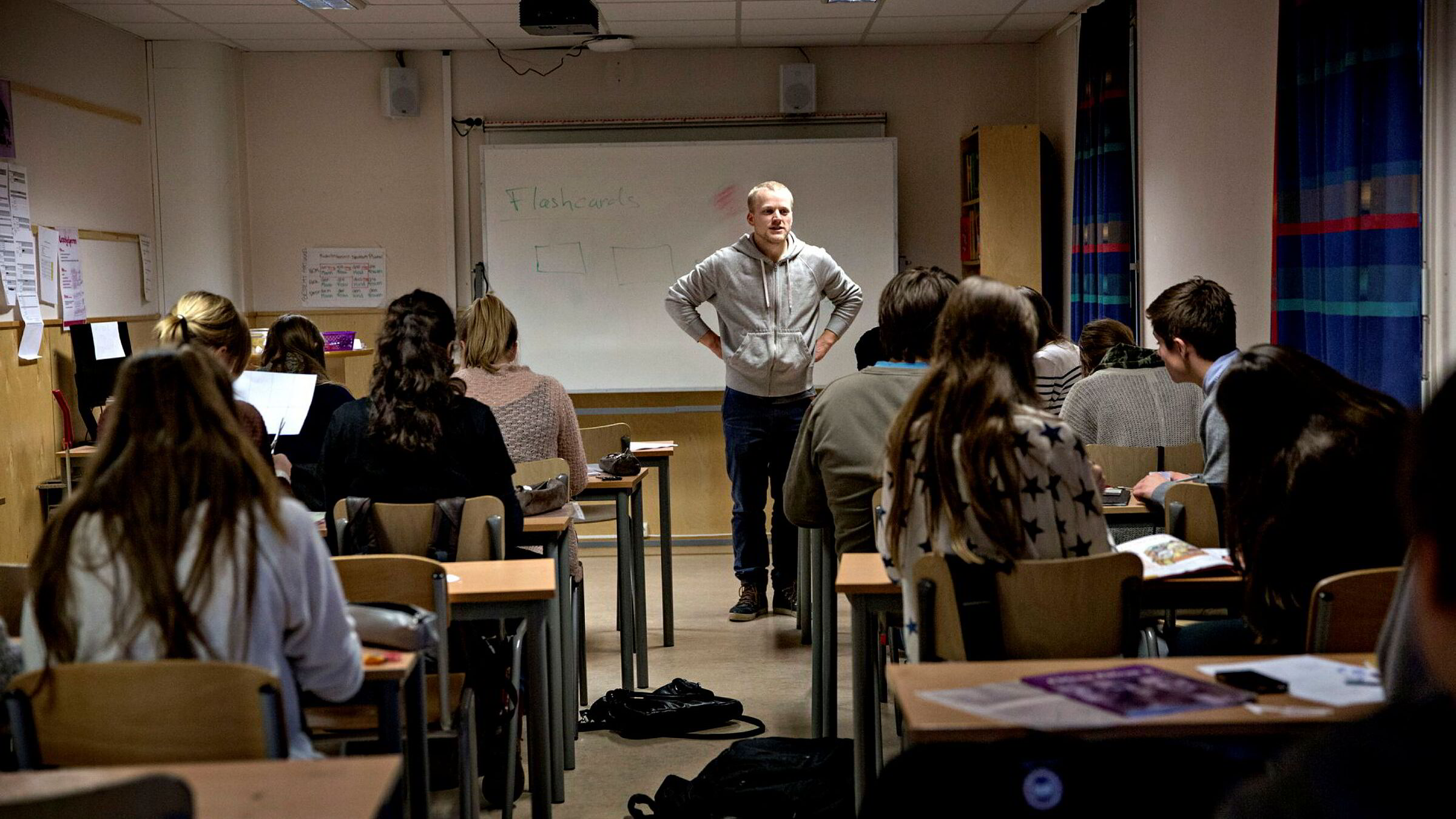 Er høy lærerlønn problemet med den norske skolen?