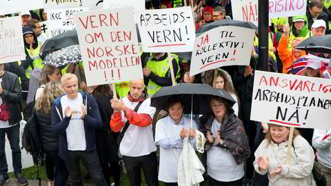 Tidenes lengste sykehusstreik endte med tvungen lønnsnemnd i oktober. Her fra et streikearrangement med Akademikerne på Eidsvolls plass foran Stortinget i Oslo i september.