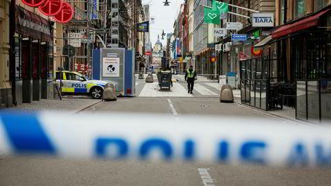 Drottninggatan er fortsatt sperret av etter fredagens angrep i Stockholm.