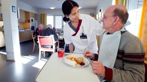 Flere kommunale sykehjem i Trondheim har lyst ut faste stillinger uten å få noen søkere.