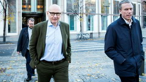 DN hevder at Schibsted så på Snapsale som en «potensielt farlig konkurrent». Faktum er at da Schibsted investerte i Snapsale i juni 2014, hadde ikke Snapsale noe produkt på plass.  Kronikkforfatter og sjef i Schibsted Norge, Didrik Munch, til venstre og konsernsjef Rolv Erik Ryssdal til høyre.