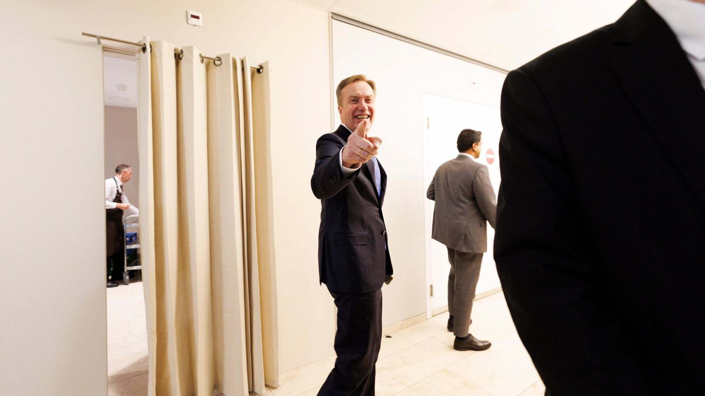 Børge Brende møtte Jeffrey Epstein ved flere anledninger: – Beklager