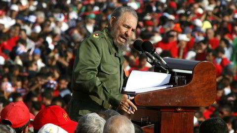 Cubas frigjøringshelt Fidel Castro holder 1. mai-tale i Havanna, Cuba i 2006.