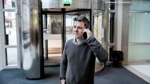 Sjefredaktør Espen Egil Hansen i Aftenposten frykter konsekvensene hvis det blir lagt strenge begrensninger på telefonsalg av avis- og magasinabonnement.