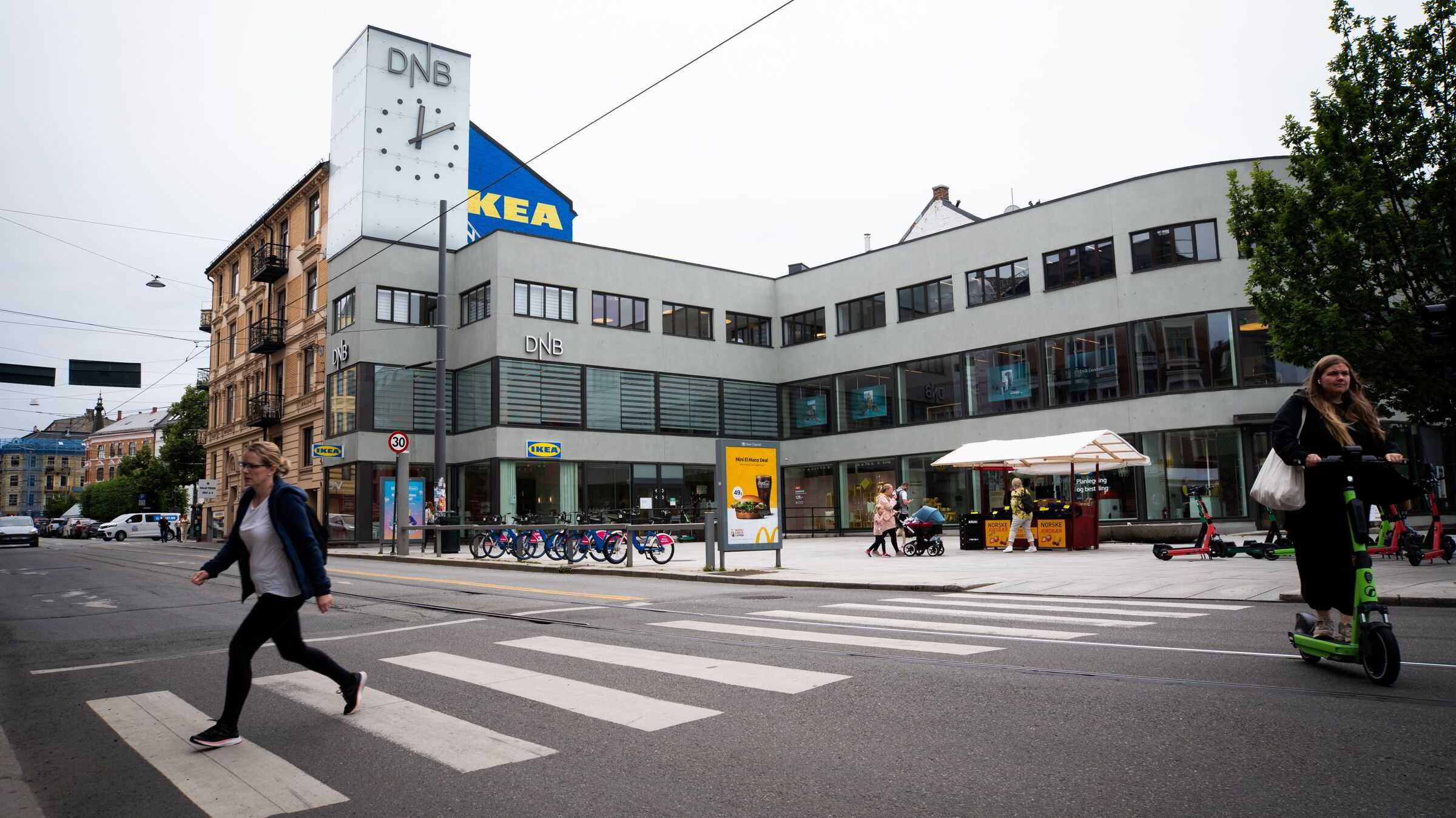 DNB-ansatt om «tryllestøv»-chat før tapsprosjekt ble solgt til kunder: – Løs prat mellom to kolleger på kveldstid