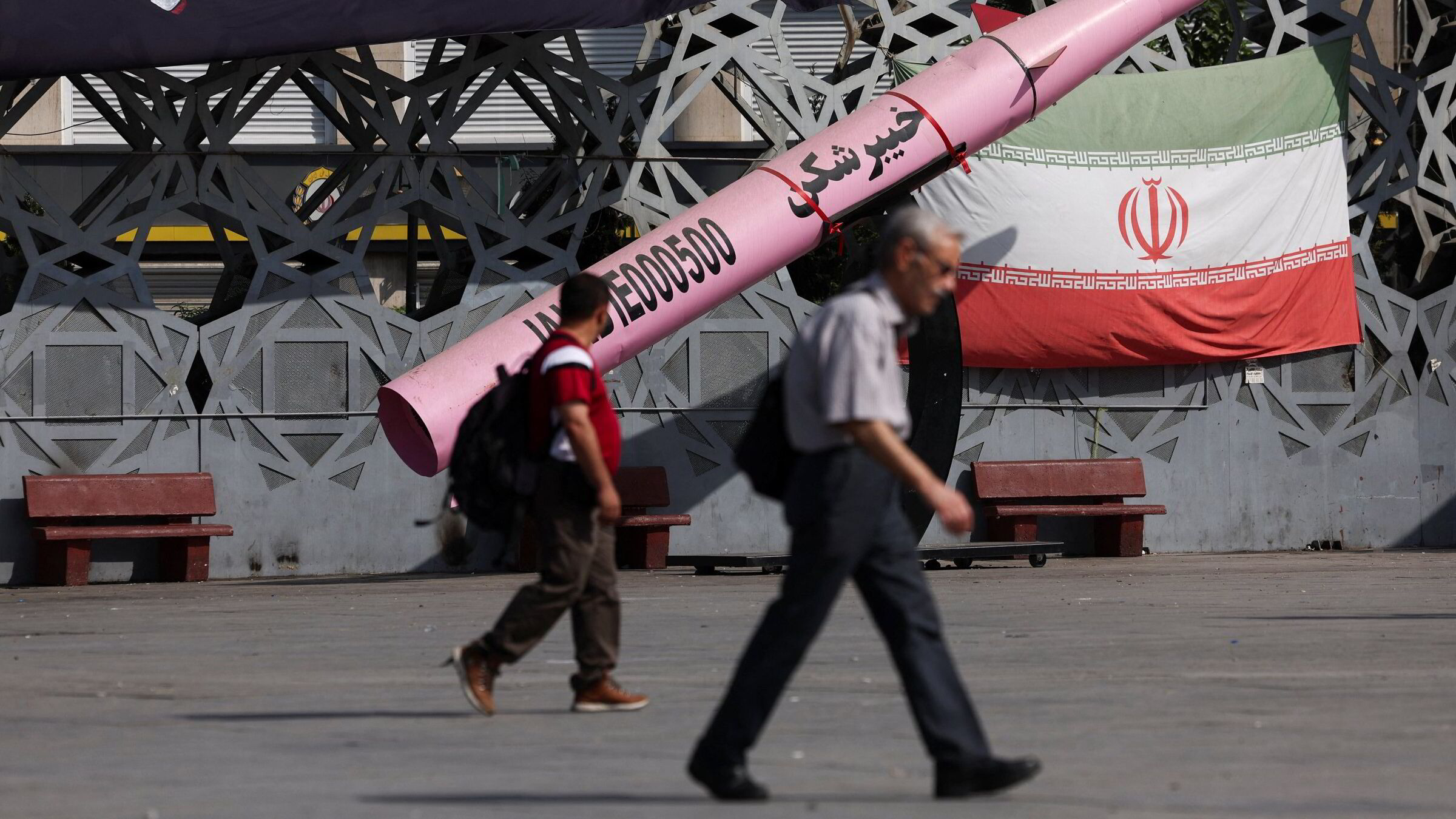 USA trapper opp angrepene mot Iran – oljeprisen stiger: – Vi er tilbake til utgangspunktet