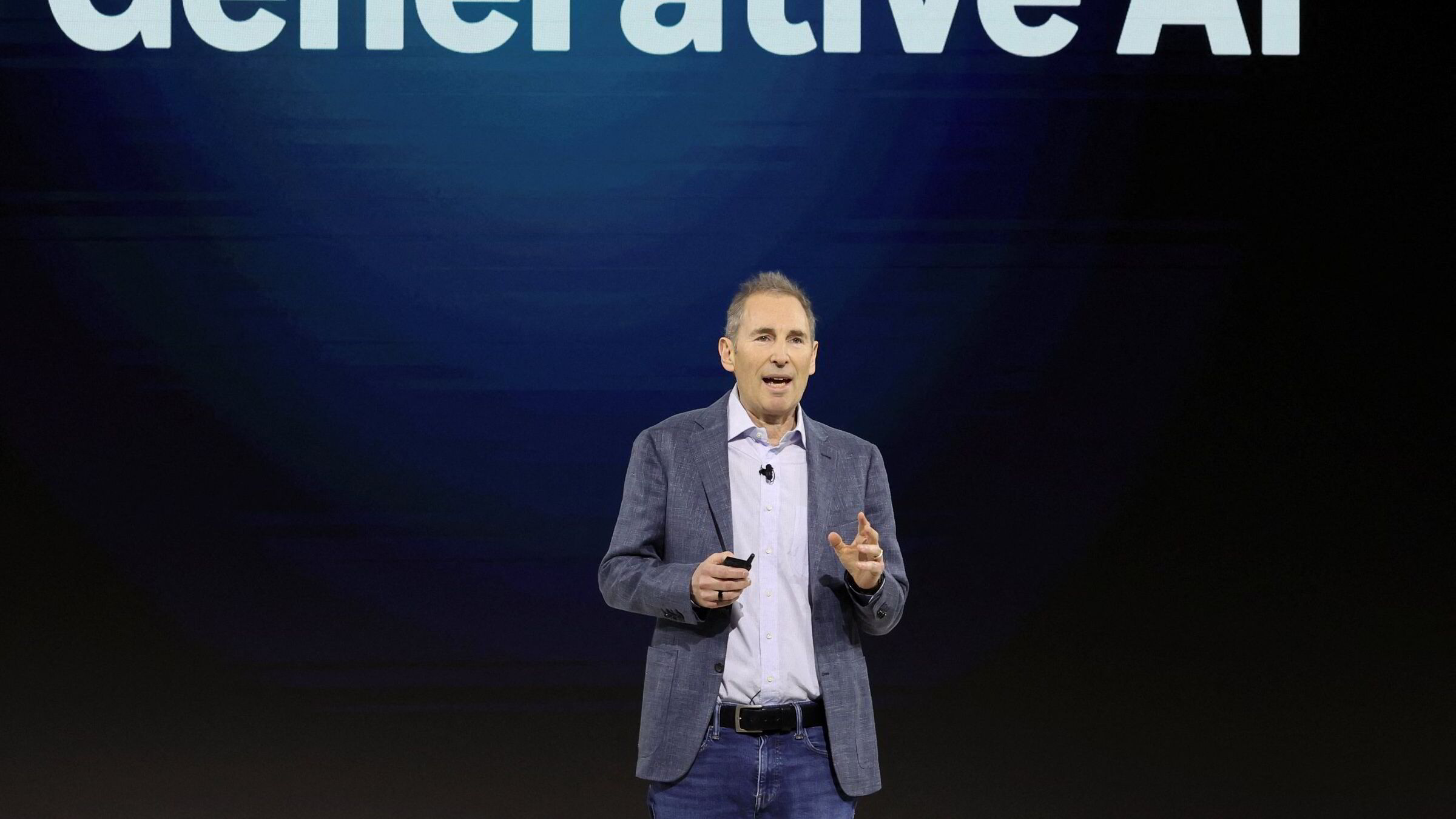 Amazon legger frem tall midt i tek-raset på Nasdaq – kursen får hard medfart