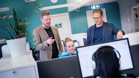 Zedge er lastet ned 250 millioner ganger, og har 95 millioner aktive installasjoner og 33 millioner månedlige brukere. Her Thor Richard Isaksen (til venstre), Mari Hatlo og Tom Arnøy.